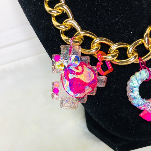 Barbie necklace - Picture 2 of 6